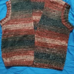 Chaleco de lana tejido a mano